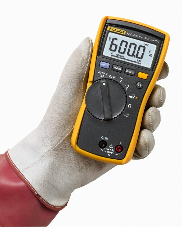 Fluke 114 Electrician's Multimeter - Image 2