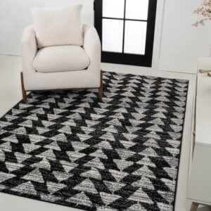 JONATHAN Y MOH206C-5 Aisha Moroccan Triangle Geometric Area Rug, Contemporary, Modern, Scandinavian, Minimalistic for Living Room, Dining Room, Bedroom, Kitchen, Black/Cream, 5 X 8